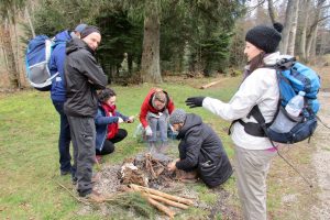 Une journée de business coaching en équipe en plein air pour travailler la cohésion et l'esprit d'équipe avec JADE AIR, notre formule innovante de coaching d'équipe outdoor.